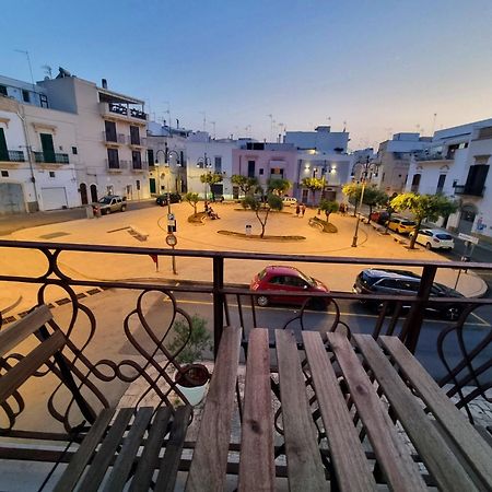 Dimora Trinity - Central Rooms Polignano a Mare Exterior photo