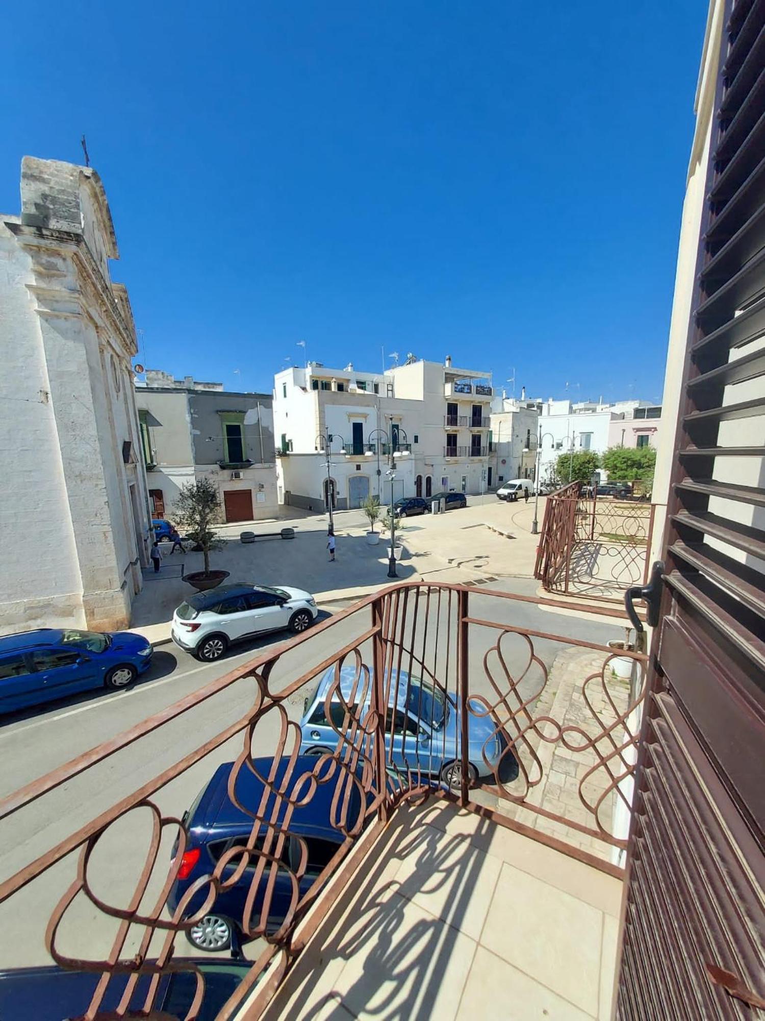 Dimora Trinity - Central Rooms Polignano a Mare Exterior photo